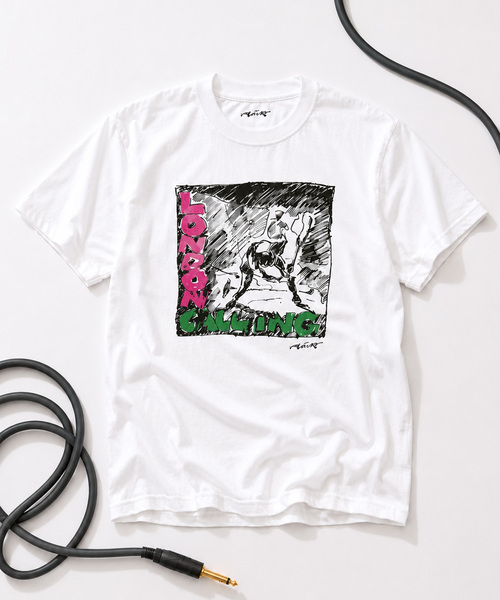 EDIFICE(エディフィス)の「《受注生産》Ray Lowry(レイローリー) × THE CLASH(ザ・クラッシュ) Tシャツ(Tシャツ/カットソー・メンズ・ホワイト/ブラック・SMALL/MEDIUM/LARGE/X-LARGE)」の2枚目の写真