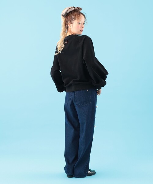 CAROLINA GLASER(カロリナ グレイサー)の「リボンフラワー スウェット(スウェット・レディース・ホワイト/ブラック・ONE SIZE)」の12枚目の写真