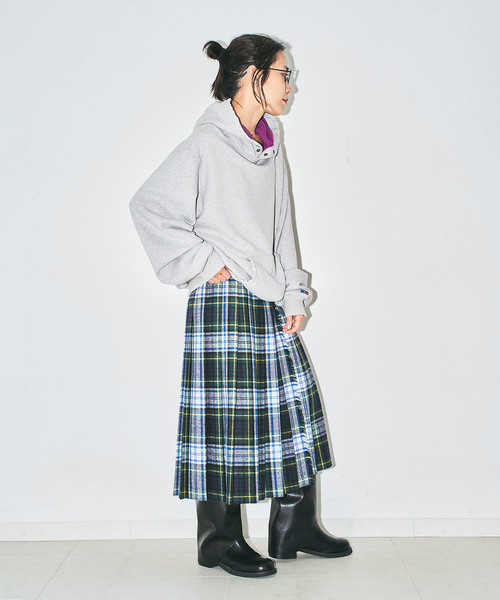 O'NEIL of DUBLIN（オニールオブダブリン）の「O'NEIL OF DUBRIN 別注 FrontPleated FashionLong[SIZE10]：スカート（スカート・レディース・チャコールグレー/レッド/グリーン・10）」の7枚目の写真