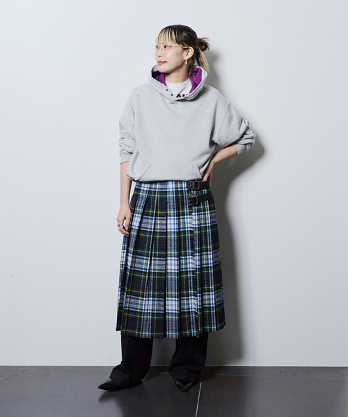 O'NEIL of DUBLIN（オニールオブダブリン）の「O'NEIL OF DUBRIN 別注 FrontPleated FashionLong[SIZE10]：スカート（スカート・レディース・チャコールグレー/レッド/グリーン・10）」の14枚目の写真