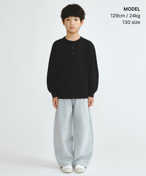 MUSINSA STANDARD KIDS（ムシンサスタンダードキッズ）の「ダブルニットデニムディテールワイドスウェットパンツ[ミディアムグレー]（スウェットパンツ・レディース・その他・150/120/130/160/140）」の2枚目の写真