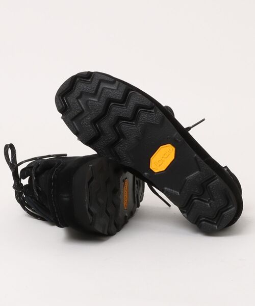 Clarks(クラークス)の「Clarks/クラークス/Wallabee BT GTX(モカシン/デッキシューズ・レディース・ブラック・5/4/5.5/4.5)」の3枚目の写真
