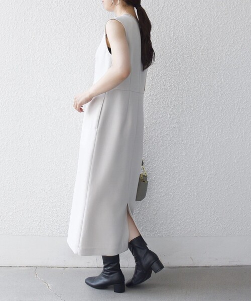 SHIPS any（シップス エニィ）の「〈洗濯機可能〉カーブネック ノースリーブ ワンピース［NAVY BLUE］（ワンピース・レディース・ナチュラル/ネイビー・ONE SIZE）」の6枚目の写真