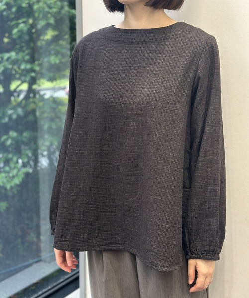 SELF+SERVICE（セルフサービス）の「オーガニック綿糸クルーブラウス（シャツ/ブラウス・レディース・イエロー/ブルー系その他/レッド/チャコールグレー・M/XL/L）」の2枚目の写真