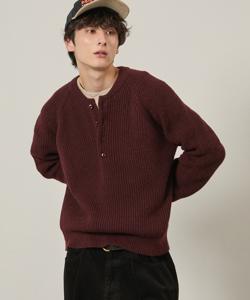 EMMA CLOTHES（エマクローズ）の「長袖ヘンリーネックニット（ニット/セーター・メンズ・ブラック/ワイン/ホワイト/チャコール/ブラウン・M/L）」の5枚目の写真
