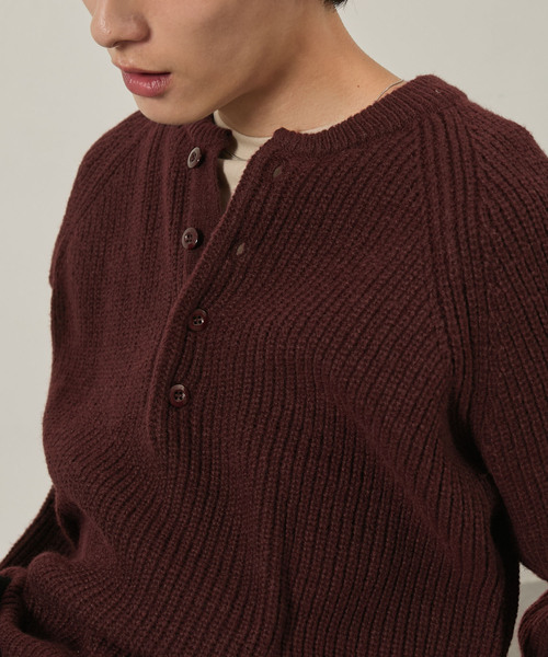 EMMA CLOTHES（エマクローズ）の「長袖ヘンリーネックニット（ニット/セーター・メンズ・ブラック/ワイン/ホワイト/チャコール/ブラウン・M/L）」の21枚目の写真