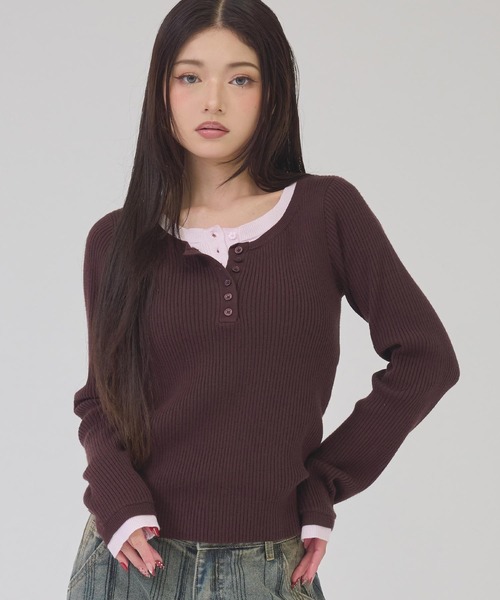 ANAP(アナップ)の「ヘンリーネック配色リブトップス(ニット/セーター・レディース・ライトグレー/ブラック/ブラウン・F)」の3枚目の写真