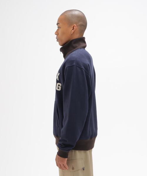 AVIREX(アヴィレックス)の「《A.A.R.C》PATCHED CLASSIC HALF ZIP / パッチド クラシック ハーフジップ / AVIREX / アヴィレックス(スウェット・メンズ・ネイビー/グレー・MEDIUM/LARGE/X-LARGE/XX-LARGE)」の6枚目の写真