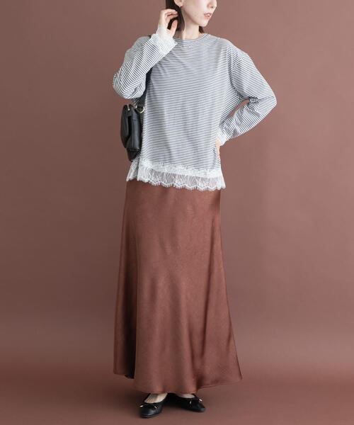 ITEMS URBANRESEARCH(アイテムズ アーバンリサーチ)の「レース切替ロングTシャツ(Tシャツ/カットソー・レディース・ホワイト系その他/ブラウン/グレー系その他・FREE)」の4枚目の写真