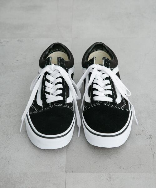 VANS(バンズ)の「VANS OLD SKOOL(スニーカー・レディース・ブラック・6/6.5/5.5/5)」の1枚目の写真