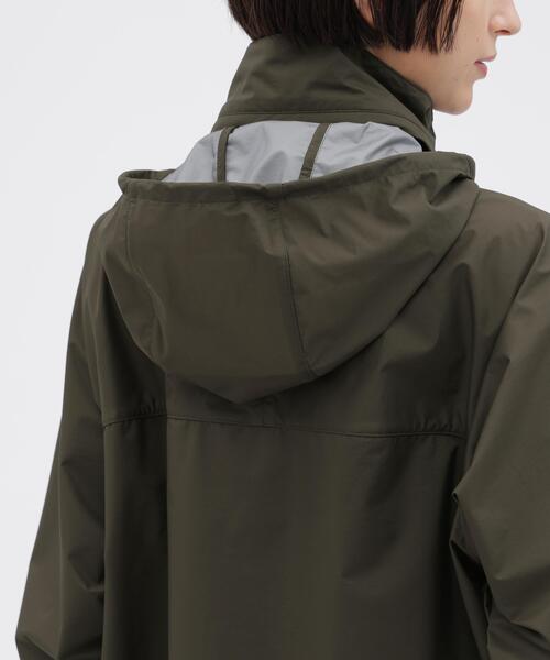MARGARET HOWELL(マーガレットハウエル)の「LIGHT WEIGHT NYLON RIPSTOP 3LY COAT(その他アウター・レディース・ブラック/カーキ・2/1)」の16枚目の写真