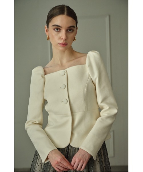 ERADIE（エラディエ）の「Square Peplum Minimal Jacket  スクエアーペプラムミニマルジャケット（その他アウター・レディース・ブラック/オフホワイト/グレー系・FREE）」の2枚目の写真