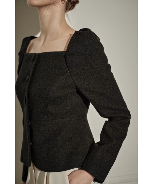 ERADIE（エラディエ）の「Square Peplum Minimal Jacket  スクエアーペプラムミニマルジャケット（その他アウター・レディース・ブラック/オフホワイト/グレー系・FREE）」の7枚目の写真
