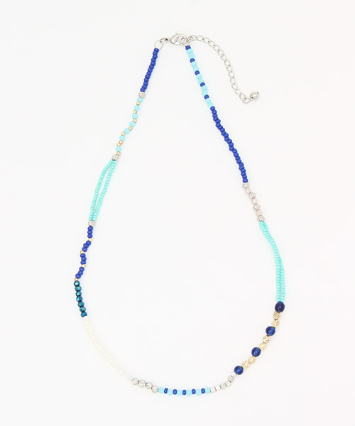 チャイハネ（チャイハネ）の「【チャイハネ】ミックスビーズ ショートネックレス（ネックレス・レディース・ブルー/オレンジ/グリーン・FREE）」の2枚目の写真