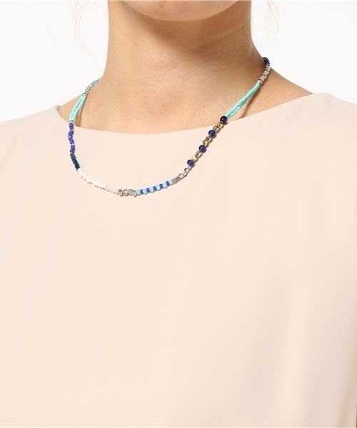 チャイハネ（チャイハネ）の「【チャイハネ】ミックスビーズ ショートネックレス（ネックレス・レディース・ブルー/オレンジ/グリーン・FREE）」の6枚目の写真
