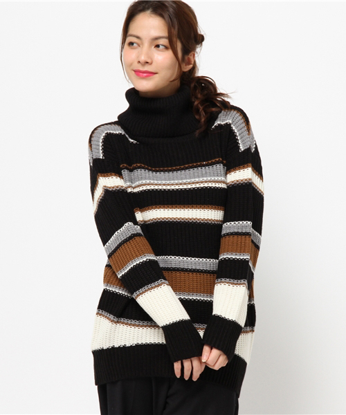 VENCEEXCHANGE（ヴァンスエクスチェンジ）の「マルチボーダーオフタートルプルオーバー         （ニット/セーター・レディース・ボルドー/ブラック/ネイビー・MEDIUM）」の11枚目の写真