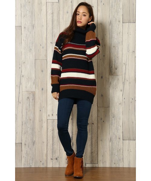 VENCEEXCHANGE（ヴァンスエクスチェンジ）の「マルチボーダーオフタートルプルオーバー         （ニット/セーター・レディース・ボルドー/ブラック/ネイビー・MEDIUM）」の14枚目の写真