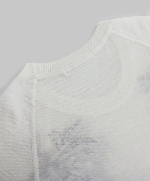 Audition(オーディション)の「M0550 フェザー刺繍 フィールソフトプルオーバー(Tシャツ/カットソー・レディース・オフホワイト/チャコール・MEDIUM)」の9枚目の写真