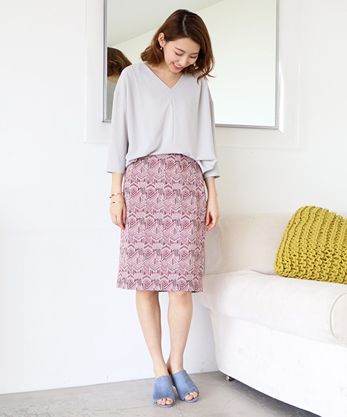 N.（N. Natural Beauty Basic）（エヌエヌナチュラルビューティーベーシック）の「タックプリーツブラウス七分袖（シャツ/ブラウス・レディース・オレンジ/ホワイト/ライトグリーン/グレー/ピンク/ネイビー・MEDIUM）」の9枚目の写真