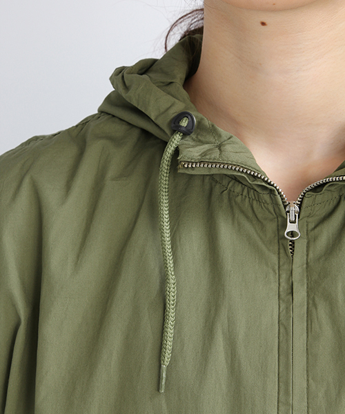 studio CLIP（スタディオクリップ）の「DAYS-マウンテンパーカー（ブルゾン・レディース・ベージュ/カーキ・XX-LARGE/LARGE/X-LARGE/MEDIUM）」の9枚目の写真