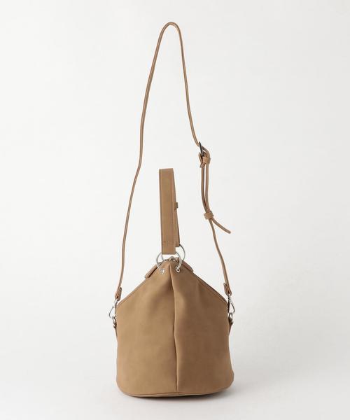 BEAUTY&YOUTH UNITED ARROWS（ビューティーアンドユースユナイテッドアローズ）の「BY フェイクレザー トライアングル ショルダーバッグ -2WAY- ◆（ショルダーバッグ・レディース・ベージュ/オリーブ・FREE）」の5枚目の写真