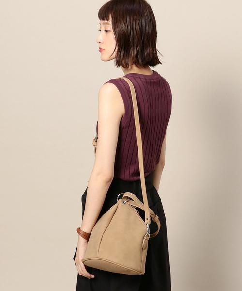 BEAUTY&YOUTH UNITED ARROWS（ビューティーアンドユースユナイテッドアローズ）の「BY フェイクレザー トライアングル ショルダーバッグ -2WAY- ◆（ショルダーバッグ・レディース・ベージュ/オリーブ・FREE）」の10枚目の写真