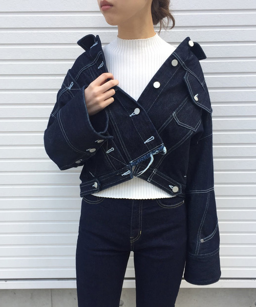 AULA�i�A�E���j�́u�y�A�E���z�����C�N�f�j���W���P�b�g�i�f�j���W���P�b�g�j�v�b�C���f�B�S�u���[