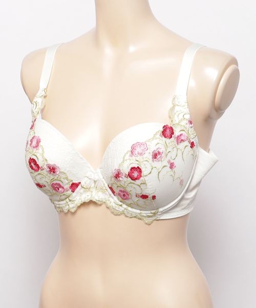 Triumph(トリンプ)の「天使のブラ 魔法のハリ感460 ブラジャー【DEFカップ】TR460 WHU(ブラジャー・レディース・ホワイト・D65/F75/D70/D75/F70/E70/E80/E75/D80/E65)」の2枚目の写真