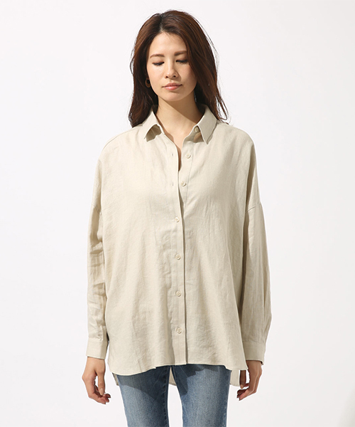 AZUL by moussy(アズールバイマウジー)の「リネン混ビッグシルエットショートシャツ(シャツ/ブラウス・レディース・ネイビー/ベージュ/オフホワイト・SMALL/MEDIUM)」の6枚目の写真