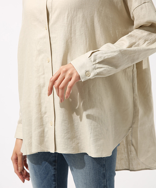 AZUL by moussy(アズールバイマウジー)の「リネン混ビッグシルエットショートシャツ(シャツ/ブラウス・レディース・ネイビー/ベージュ/オフホワイト・SMALL/MEDIUM)」の13枚目の写真