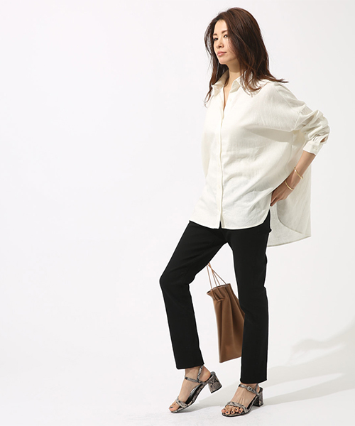 AZUL by moussy(アズールバイマウジー)の「リネン混ビッグシルエットショートシャツ(シャツ/ブラウス・レディース・ネイビー/ベージュ/オフホワイト・SMALL/MEDIUM)」の16枚目の写真