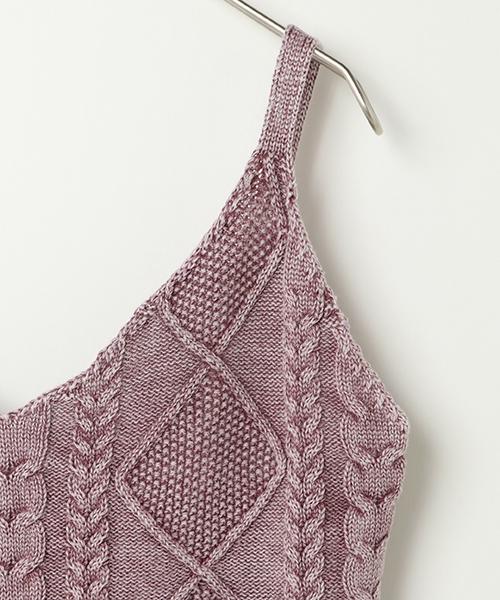 VENCEEXCHANGE（ヴァンスエクスチェンジ）の「ピグメント加工ニットキャミソール（キャミソール・レディース・オフホワイト/ブルー/パープル・MEDIUM）」の8枚目の写真