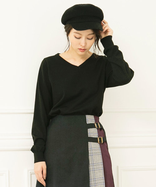 KOBE LETTUCE（コウベレタス）の「選べる2type[ボートネック/Vネック]シンプル長袖ニットトップス＊レディース/セーター/長袖[C3491]神戸レタス（ニット/セーター・レディース・ブラック/ベージュ/パープル/ネイビー/オフホワイト/ボルドー/ホワイト系その他/ブラック系その他/ベージュ系その他/ブルー系その他/パープル系その他/レッド系その他・FREE）」の6枚目の写真