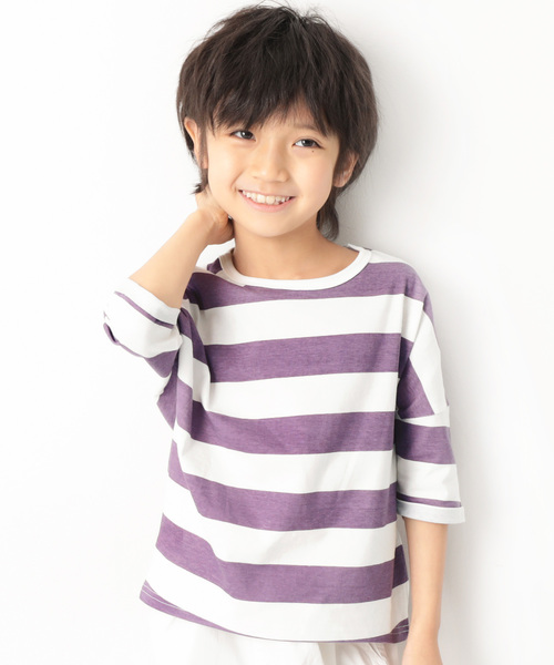 devirock(デビロック)の「ワイドボーダーゆるっとTシャツ(Tシャツ/カットソー・キッズ・レッド系その他/スモークピンク/ブラック/グレー系その他/ネイビー/ラベンダー/キャメル・130cm/80cm/90cm/100cm/110cm/120cm/140cm/150cm/160cm)」の4枚目の写真