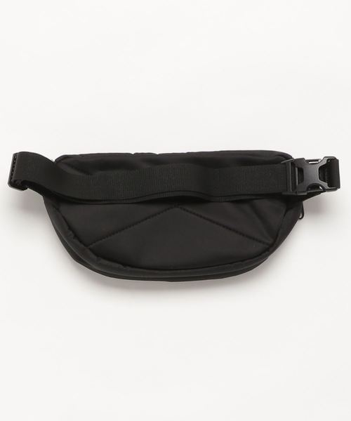 UNDER ARMOUR（アンダーアーマー）の「メンズトレーニングバックパック / ファニーパック（ボディバッグ/ウエストポーチ・メンズ・ヘザーグレー/ブラック/ブラウン系カモフラージュ/カーキ・ONESIZE）」の9枚目の写真