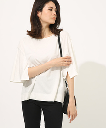 AZUL by moussy LADYS�i�A�Y�[���o�C�}�E�W�[���f�B�X�j�́uICE CLEAN FLARE TOPS / �A�C�X�N���[���t���A�g�b�v�X�iT�V���c/�J�b�g�\�[�j�v