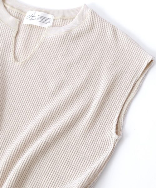 Chaco closet(チャコ クローゼット)の「ポケット付きサーマル スキッパー スリットロングワンピース(ワンピース・レディース・オフホワイト/ブラック/杢グレー/オリーブ/ネイビー/バイオレット/ベージュ・FREE)」の10枚目の写真