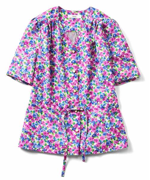 IEDIT(イディット)の「IEDIT フレンチムードプリントブラウス(シャツ/ブラウス・レディース・ピンク/ブラック×レッド・SMALL/MEDIUM/LARGE/X-LARGE/XX-LARGE)」の6枚目の写真