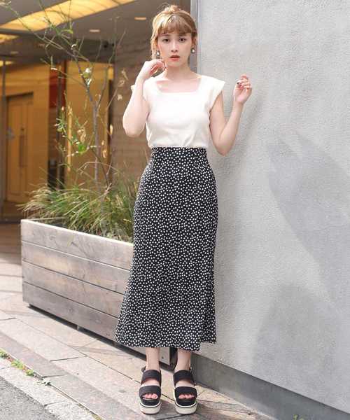 one after another NICE CLAUP（ワンアフターアナザーナイスクラップ）の「ライン入り厚底ヒールサンダル（サンダル・レディース・ブラック/モカ/ゴールド・SMALL/MEDIUM/LARGE）」の13枚目の写真