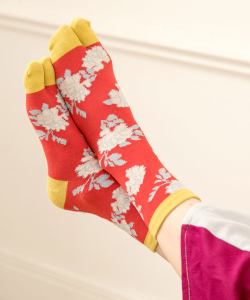 カヤ（カヤ）の「【カヤ】足袋型くつ下23～25cm 白牡丹（ソックス/靴下・レディース・ブルー/レッド/マスタード・FREE）」の4枚目の写真