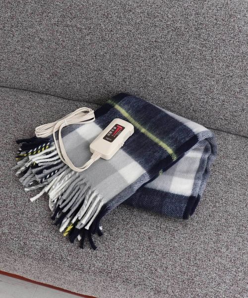 Afternoon Tea アフタヌーンティー の Web限定 チェック柄電気ひざ掛けブランケット ブランケット Wear
