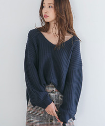 サイドスリット畦編みＶネックニット