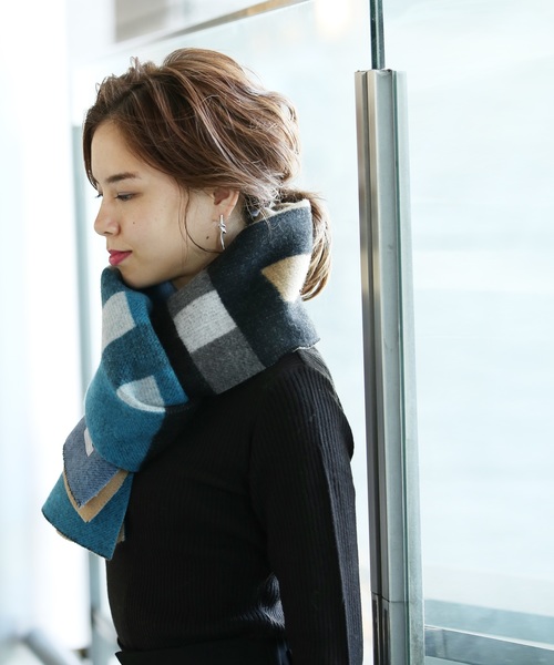 reca（レカ）の「カシミアストール　　　アンジェ（ストール/ショール・レディース・A・FREE）」の6枚目の写真