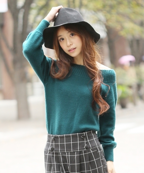 Heather（ヘザー）の「アクリルナイロンオフショルニット　547492（ニット/セーター・レディース・ブラック/ブルー/レッド/グレー系その他/グリーン・FREE）」の4枚目の写真