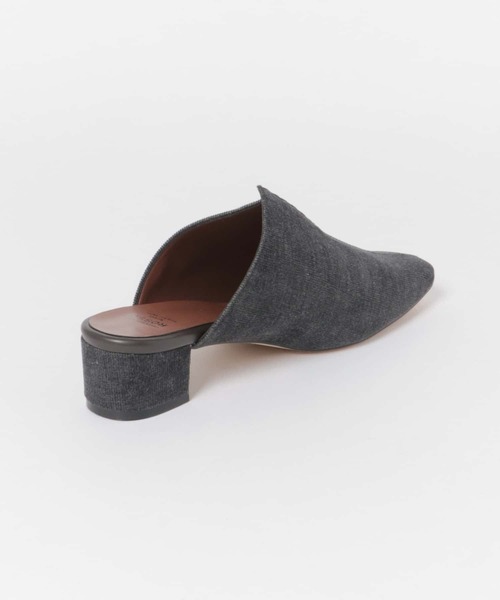 URBAN RESEARCH ROSSO（アーバンリサーチロッソ）の「センターシームミュール∴（サンダル・レディース・チャコールグレー/マスタード・38/36/37）」の6枚目の写真