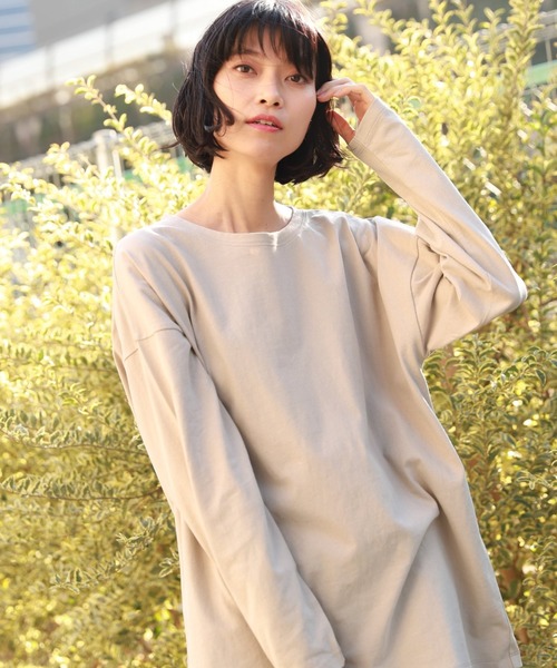 LAKOLE(ラコレ)の「USAコットンBIGロングTシャツ / LAKOLE(Tシャツ/カットソー・レディース・オフホワイト/カーキ/スモーク/ライトベージュ・SMALL/MEDIUM)」の3枚目の写真