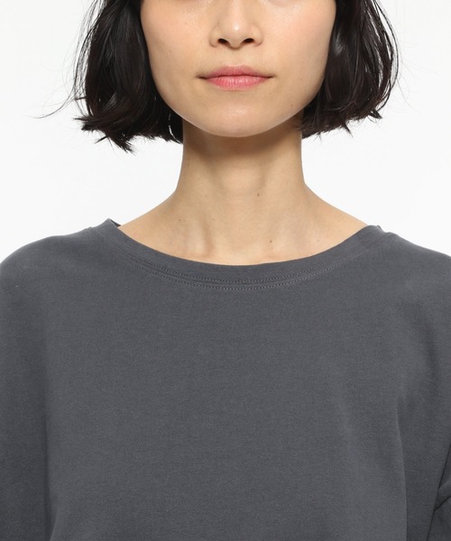 LAKOLE(ラコレ)の「USAコットンBIGロングTシャツ / LAKOLE(Tシャツ/カットソー・レディース・オフホワイト/カーキ/スモーク/ライトベージュ・SMALL/MEDIUM)」の16枚目の写真