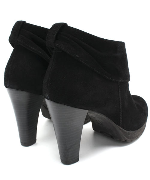 ROSE BUD（ローズバッド）の「(KAREN LIPPS)64151 CAMOSCIO MID HEEL BOOTIE（ブーティ・レディース・ブラック/チャコール・39/35/38/37/36）」の4枚目の写真