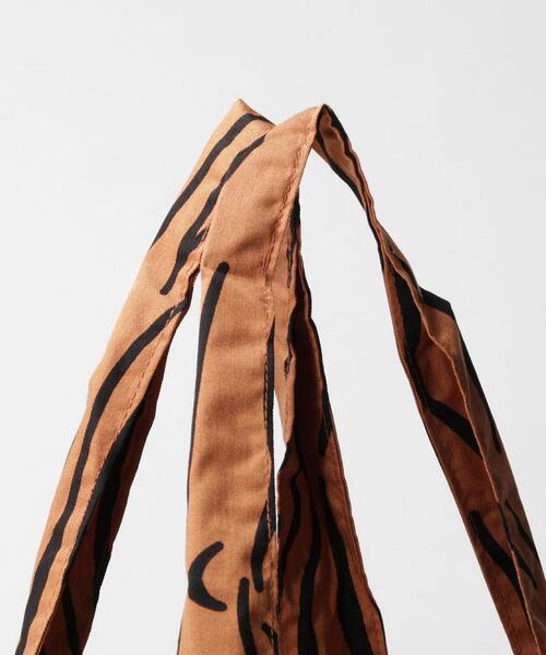 BEAUTY&YOUTH UNITED ARROWS（ビューティーアンドユースユナイテッドアローズ）の「BY∴ ゼブラプリントポータブルバッグ（トートバッグ・レディース・ブラウン/ライトブルー/ブラック・FREE）」の13枚目の写真