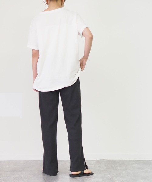 Riberry(リベリー)の「ランダムリブスリットパンツ(その他パンツ・レディース・ブラック/ベージュ/カーキ/キャメル・MEDIUM)」の9枚目の写真